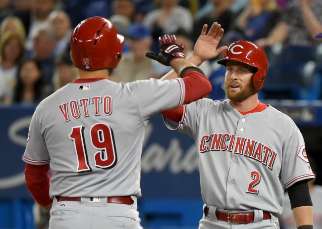 Frazier's run-scoring triple play helps Yanks top Reds 4-2 Frazier's run-scoring triple play helps Yanks top Reds 4-2